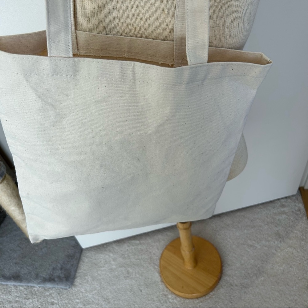Kiehls New York Canvas Tote Bag - Picture 9 of 13
